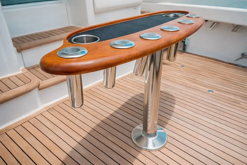 Desmontaje y montaje de accesorios para yates en Mallorca